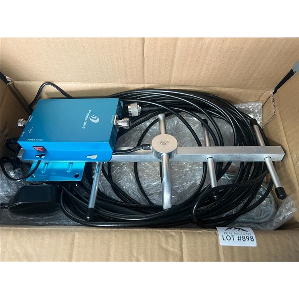 Lot of 1 PhoneTone Signal Booster
