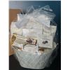 Image 2 : Lot of 1 Godiva Chocolatier Premium Gift Basket Set
