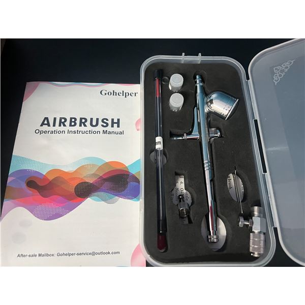 Lot of 1 Airbrush Kit