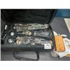 Image 1 : Lot of 1 Musical Clarinet w/ Case