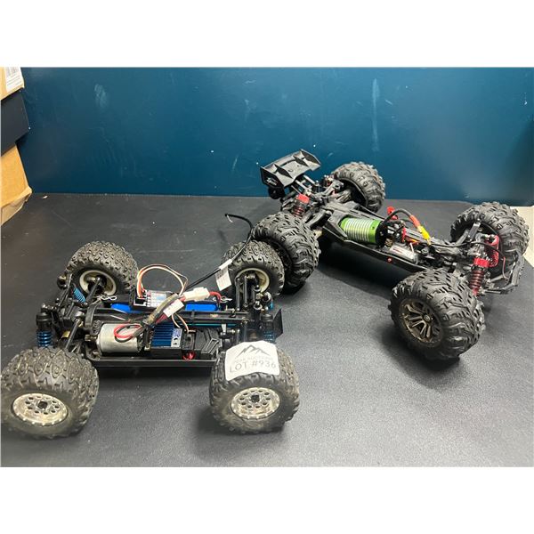 Lot of 2 RC Cars (*Used)