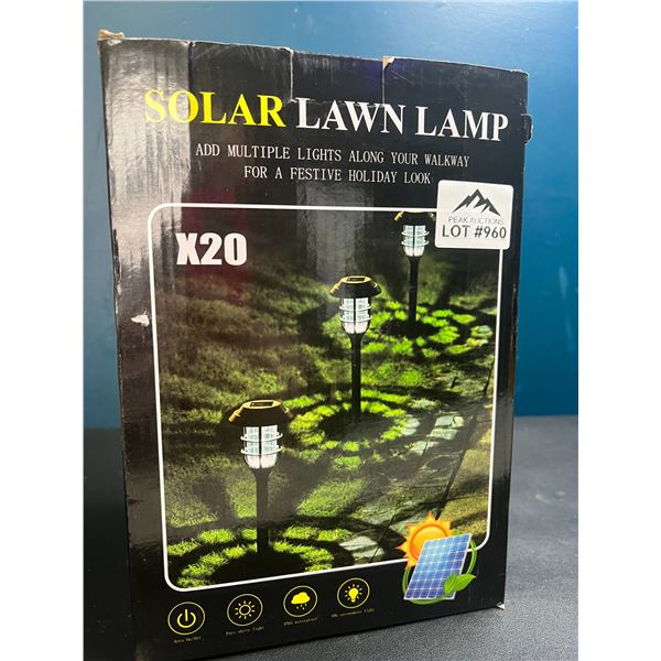 Lot of Solar Lawn/Garden Lights (6 PCS)