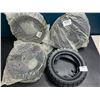 Image 1 : Lot of 4 Tires - 255x80