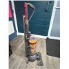 Image 2 : Lot of 1 Dyson Upright Vacuum (*Used)