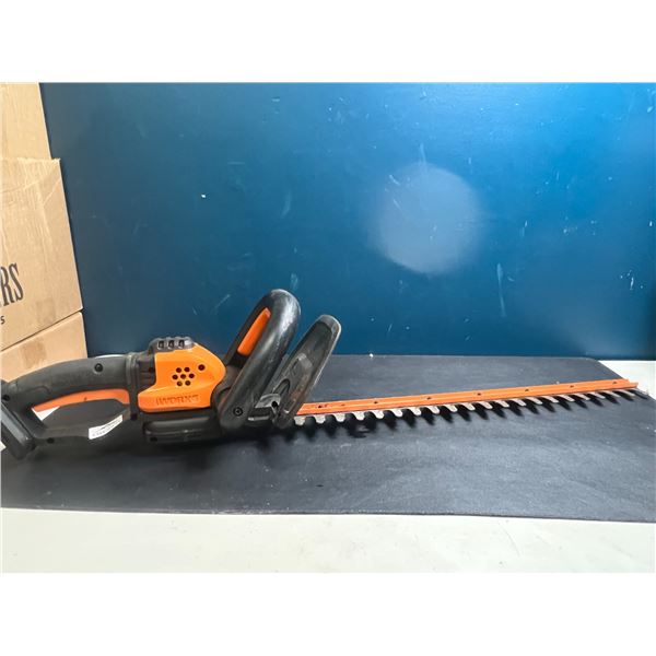 Lot of 1 Worx Hedge Trimmer (*Used)