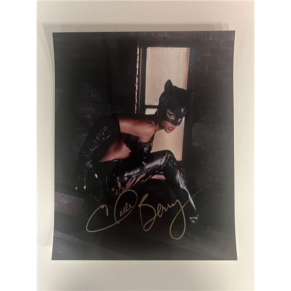 Catwoman Halle Berry signed movie photo