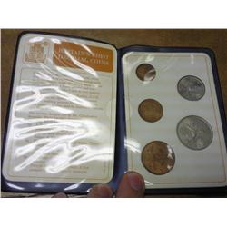 Britians 1st Decimel Coins (UNC)