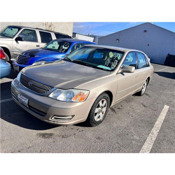 2000 Toyota Avalon XL