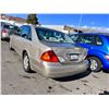 Image 4 : 2000 Toyota Avalon XL