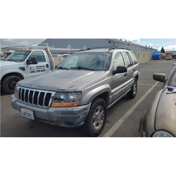 2000 Jeep Grand Cherokee Laredo