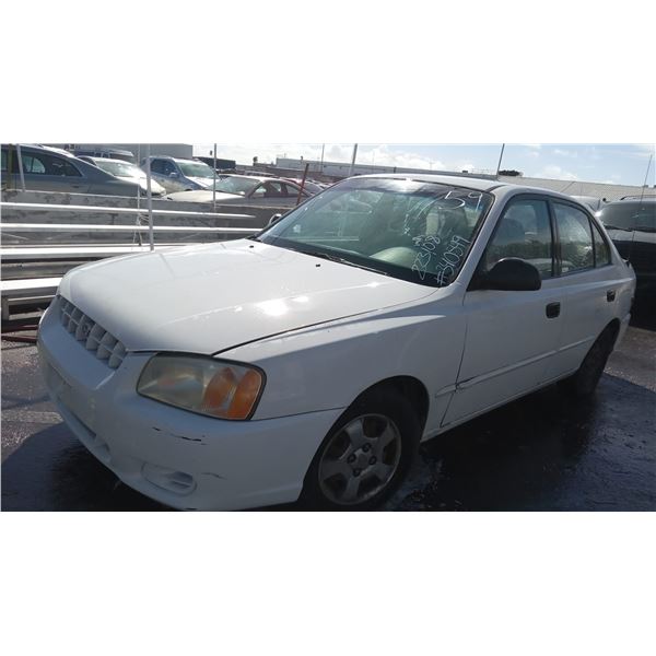 2002 Hyundai ACCENT GL