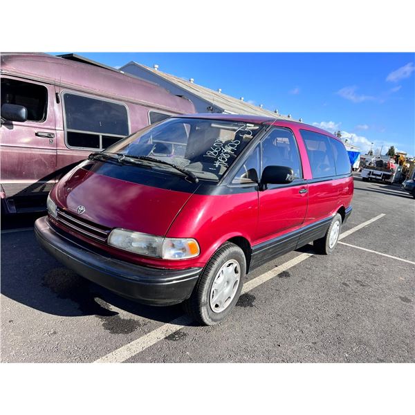 1993 Toyota Previa LE