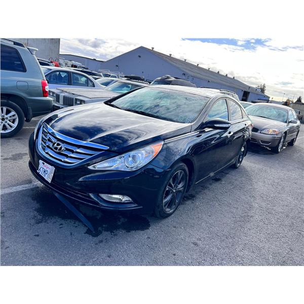 2012 Hyundai SONATA SE