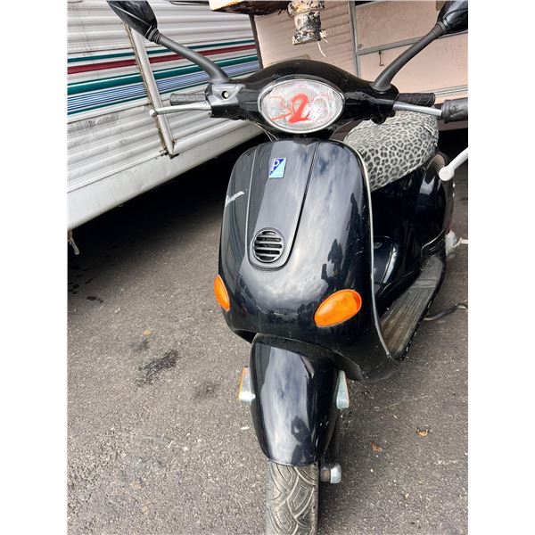 2001 VESPA M198F