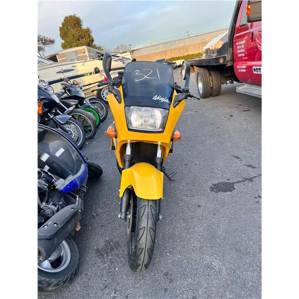 2004 KAWASAKI NINJA