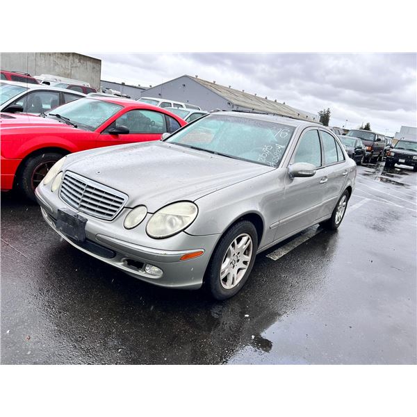 2004 Mercedes-Benz E-Class E 320