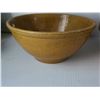 Image 3 : 2 antique 10"diameter stoneware bowls