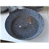 Image 5 : Lot of antique Enamel Pots & frying pans