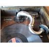 Image 6 : 1930's Record player (36.5"H x 18"L x 18"W wooden housing)