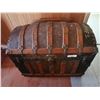 Image 6 : 1800's Fashion Steamers Trunk -wooden & leather - 36"x30"x22  (CONTENTS NOT SOLD WITH TRUNK)