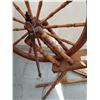 Image 3 : 1912 Antique Spinning Wheel