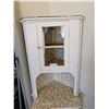 Image 3 : Antique Corner Cupboard 67"H x 26.5"W