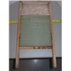 Image 1 : Antique the Best Value Glass Marshall-Wells company washboard