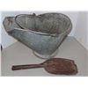 Image 3 : Antique Tin coal pail with shovel
