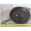 Image 1 : Antique 10.75" diameter cast iron pan