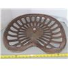 Image 1 : Antique Deering Cast Iron Tractor Seat