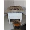 Image 5 : Antique "Prize no. 10" portable oil stove - made in USA