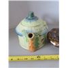 Image 4 : Antique Tea pot & lamp holder