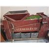 Image 2 : Antique Western Elev.Co seed sifter + large Cast Iron Drill bit