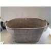 Image 1 : Antique Tin Tub (12.5" x 22.5")