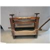 Image 6 : Antique Wooden wringer