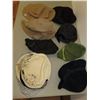 Image 3 : Box of Vintage ladies Hats