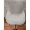Image 5 : 55"High Fiberglass Mannequin with metal base holder