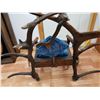 Image 12 : Elk Shed Chair (Horns at back: 46"W x 36"H & Seat is 20"H)