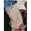 Image 5 : Lot of assorted Vintage/antique clothing