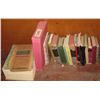 Image 1 : Lot of assorted vintage/antique books