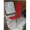 Image 1 : Red Waiting Room Chair
