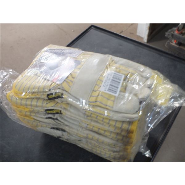 12 Pairs Of Work Gloves