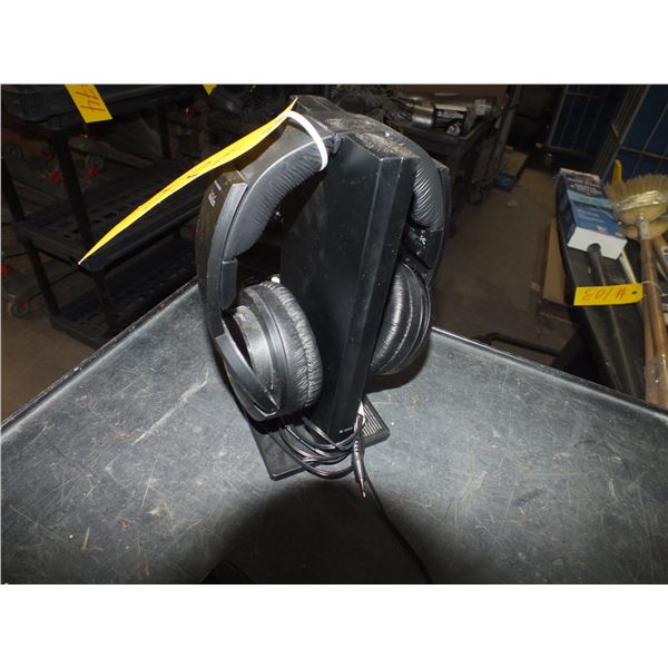 Sony Wireless Headphones w/Dock