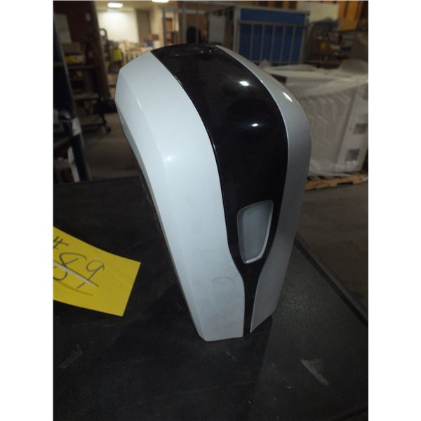 12 Automatic Soap Dispensers