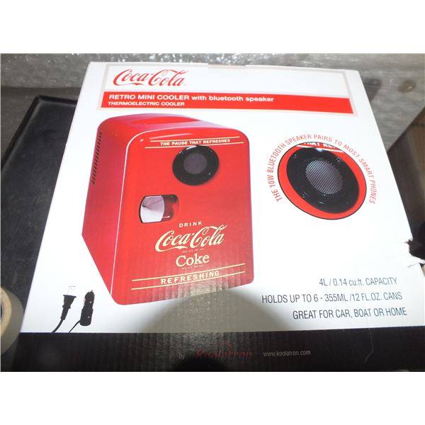 Coca Cola Retro Mini Cooler w/ Bluetooth Speaker