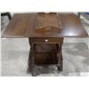 Image 3 : Stunning Antique Wagon Sidetable w/Folding Sides