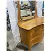 Image 2 : Exquisite French Antique Vanity Dresser with Mirror