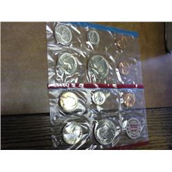 1972 US Mint UNC Set P/D/S