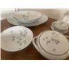 Image 3 : Amcrest Caroline Pine Fine China Set