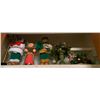 Image 1 : Paper Mache Christmas Carolers and Other Christmas Decorations